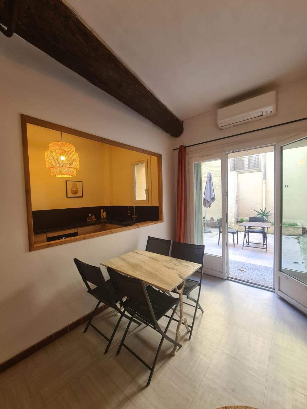 Appartement Intra Muros Avec Cour Privee أفينيون المظهر الخارجي الصورة