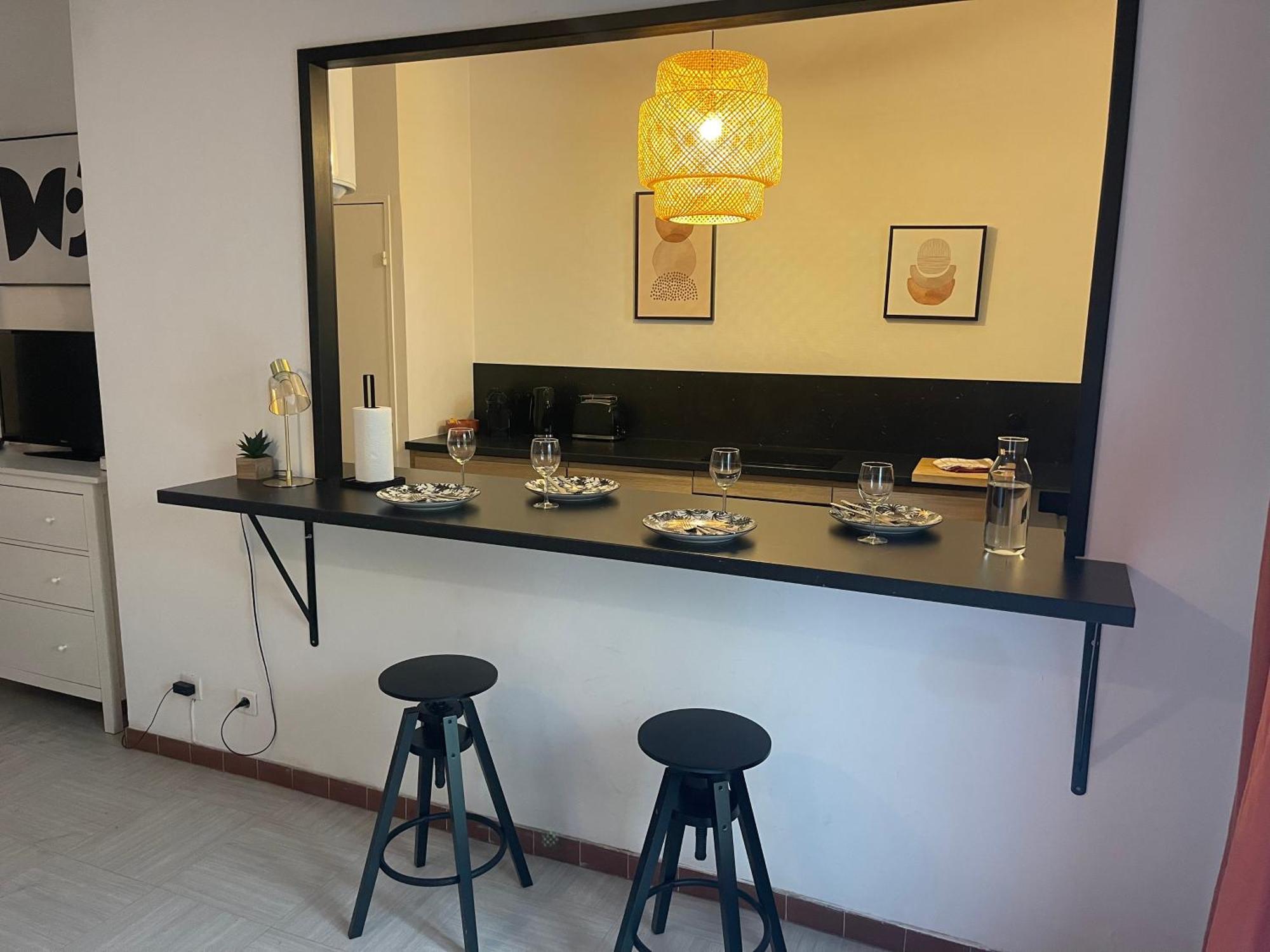 Appartement Intra Muros Avec Cour Privee أفينيون المظهر الخارجي الصورة