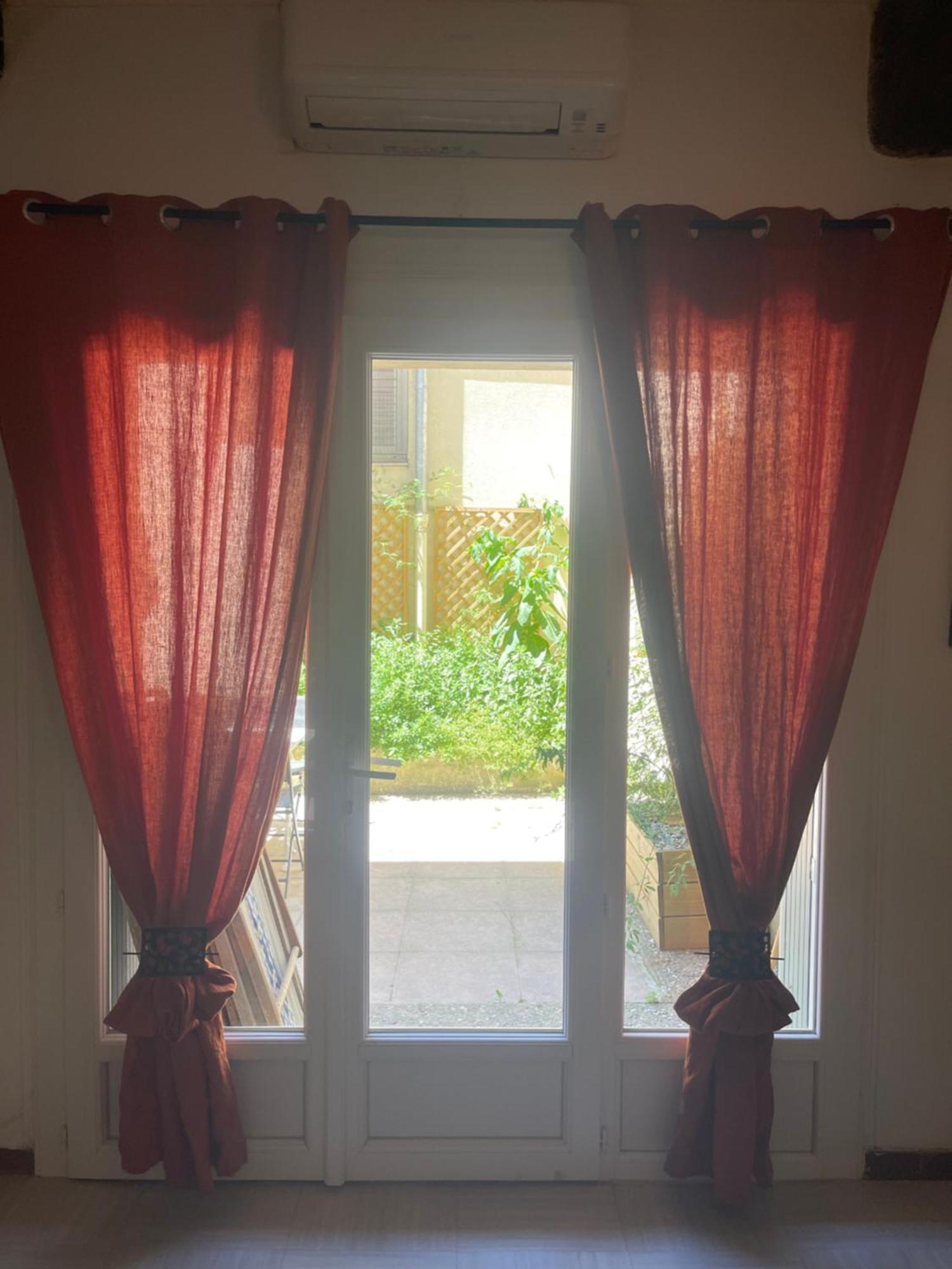 Appartement Intra Muros Avec Cour Privee أفينيون المظهر الخارجي الصورة
